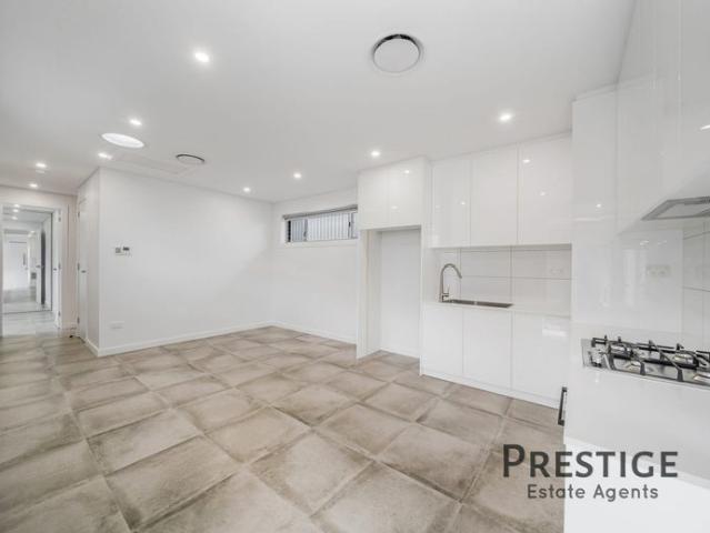 House for rent in Sadleir, Sydney