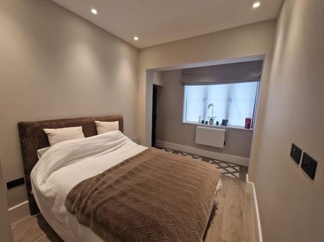Studio for rent in Hendon Central, Greater London