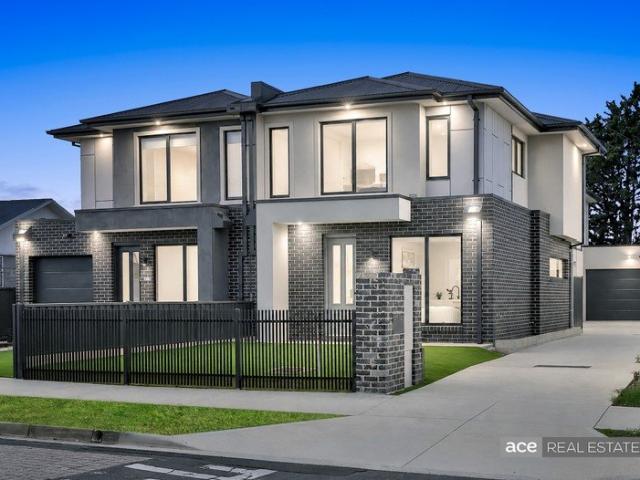 Townhouse for sale in Camerons Creek, Victoria
