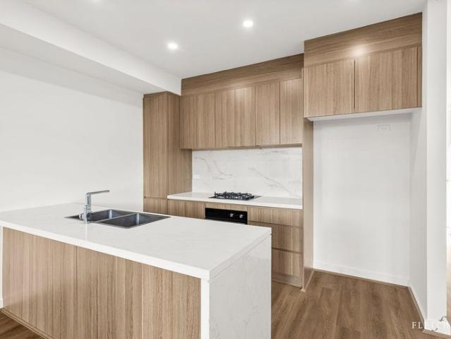 Townhouse for rent in Wollongong West, New South Wales