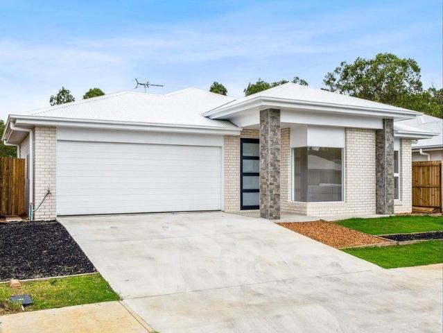 Cottage for sale in Toombul, Queensland