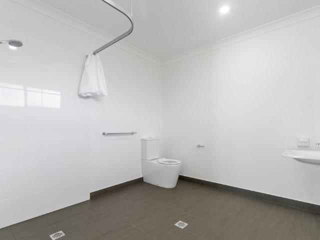 Apartment for sale in Mount Louisa, Queensland