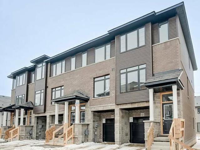 House for rent in County Of Brant, Ontario