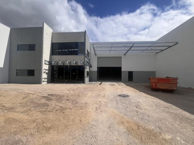 Warehouse for sale in Southern River, City of Gosnells