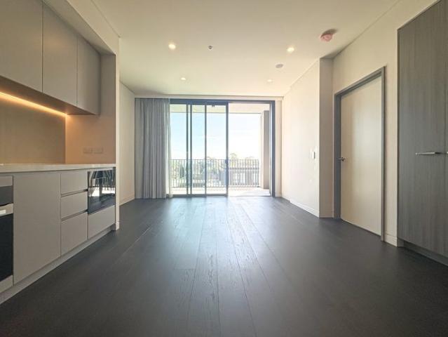 Apartment for rent in Lower North Shore, Sydney