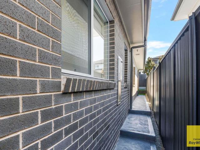 House for rent in Middleton Grange, Sydney