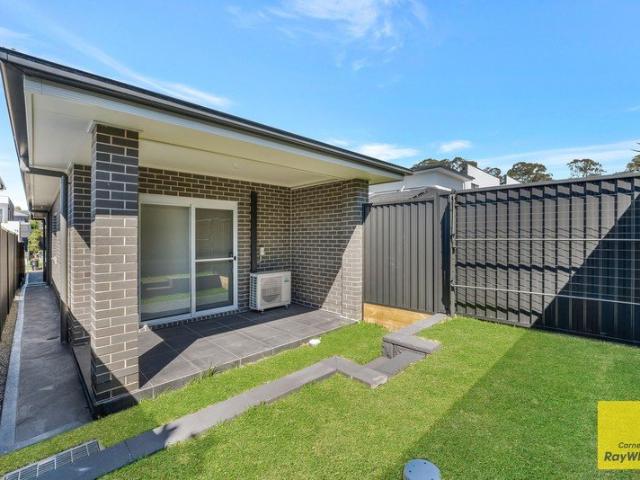 House for rent in Middleton Grange, Sydney