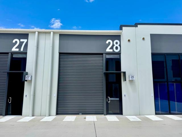 Warehouse for rent in Toombul, Queensland