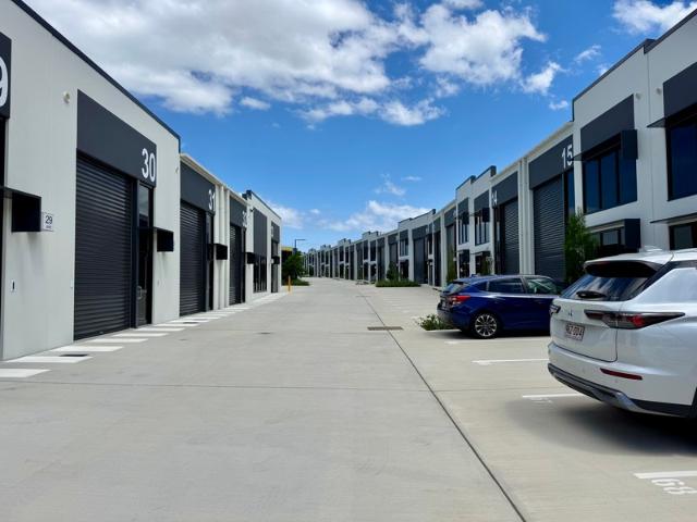 Warehouse for rent in Mode, Greater Brisbane