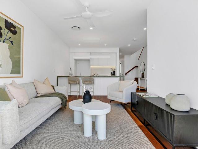 Townhouse for sale in Toombul, Queensland