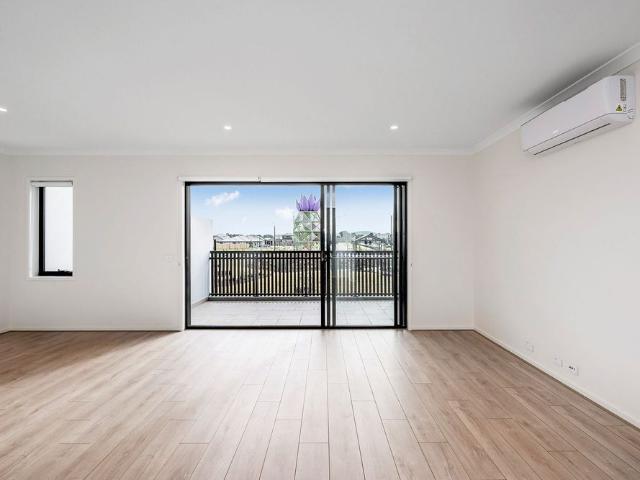 Townhouse for rent in Camerons Creek, Victoria