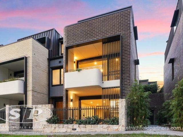 Townhouse for sale in Sydney, New South Wales
