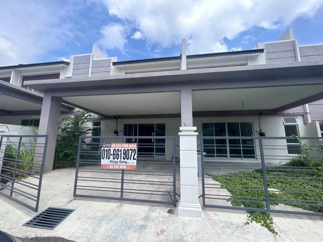 Terraced House for rent in Malaka