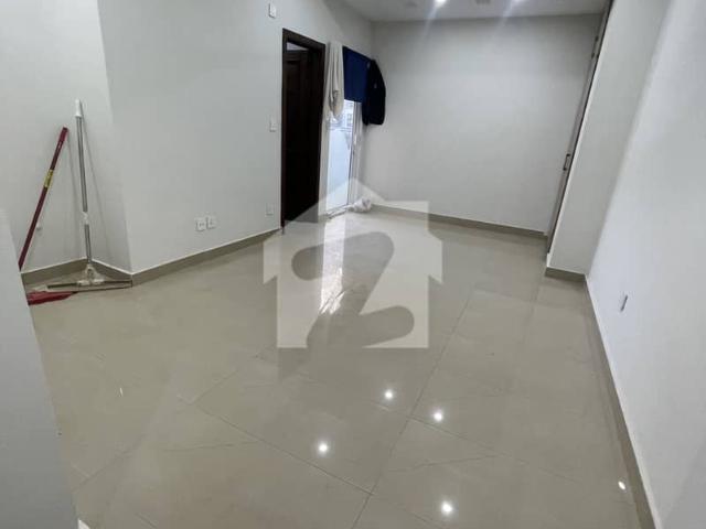 Building for rent in Islamabad