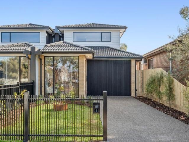 House for sale in Altona North