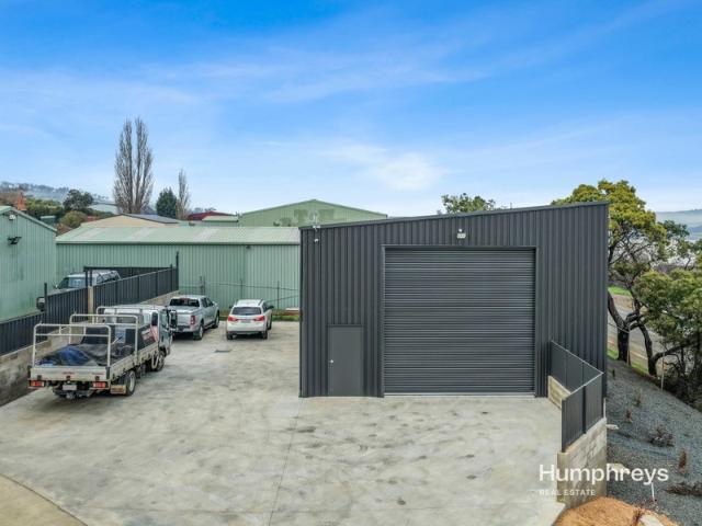 Warehouse for rent in Launceston, Tasmania