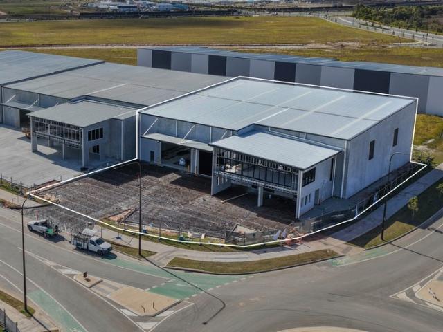 Warehouse for rent in Toombul, Queensland