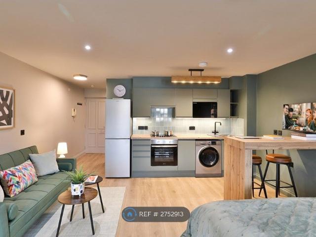 Studio for rent in Evershot, Oxfordshire