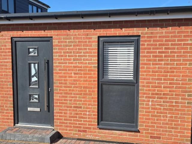 Studio for rent in Seaton Burn, North Tyneside