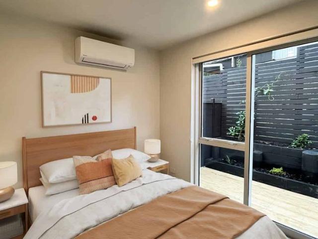 Townhouse for rent in Wairau Valley