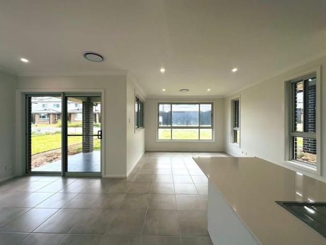 House for rent in Austral, Sydney