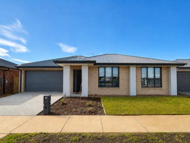 House for rent in Leopold, Victoria
