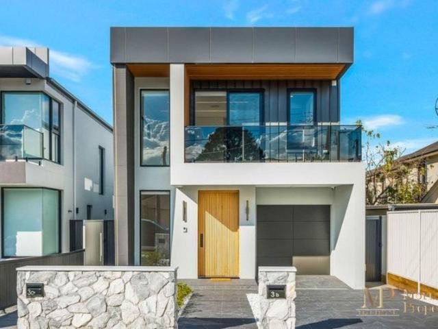 Duplex for rent in Sydney, New South Wales