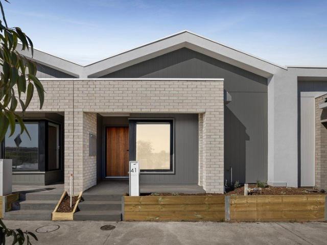 House for sale in Sunbury, Melbourne