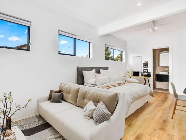 Granny Flat for rent in Ermington, Sydney