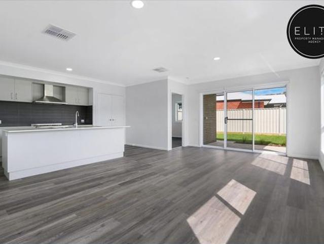 House for rent in West Wodonga, Victoria