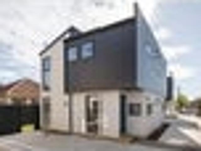 Townhouse for sale in Somerfield, Christchurch