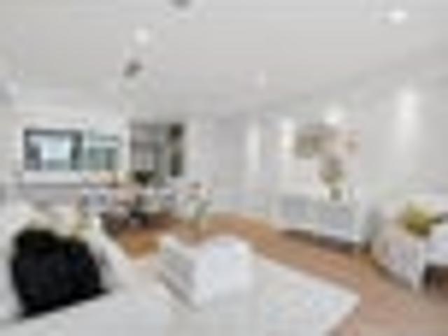 House for sale in Sunnynook, Oroua County