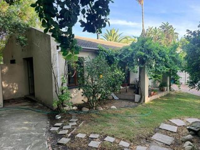 House for sale in Bellville, Western Cape