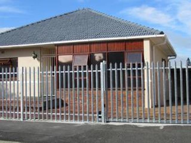 House for sale in Bellville, Western Cape