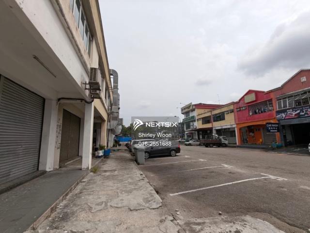 Residential House for sale in Country Heights Damansara, Kuala Lumpur