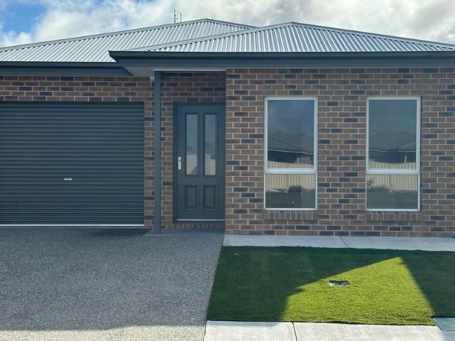 Apartment for sale in Horsham, Victoria