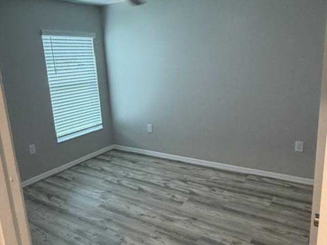 Room for rent in Port Charlotte, Florida