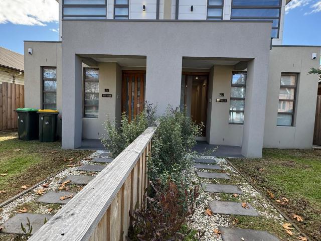 House for rent in Sunshine