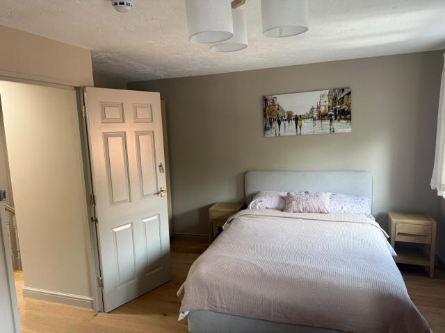 Apartment for rent in Bowes Park, Greater London