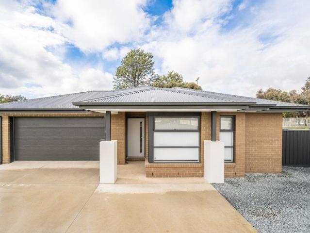House for sale in Kialla, Victoria