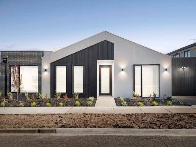 House for sale in Airport West, Melbourne