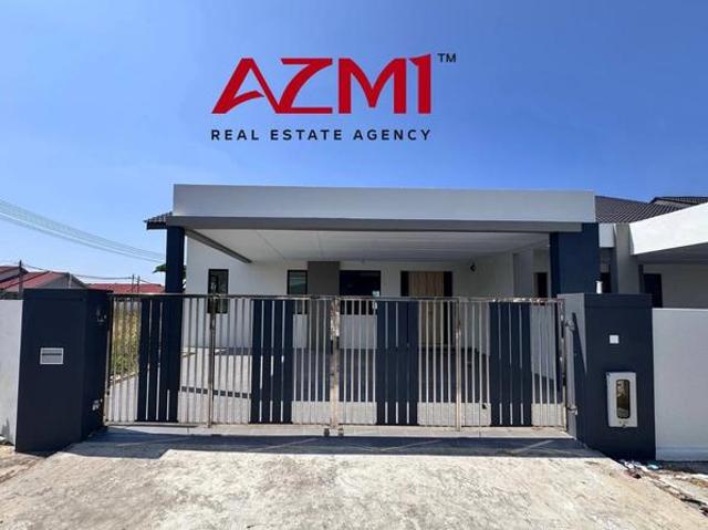 Residential House for sale in Long Miri