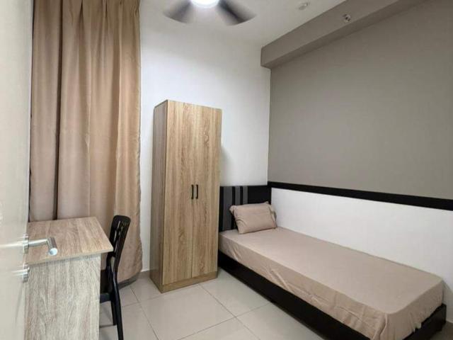 Room for rent in Petaling, Damansara Damai