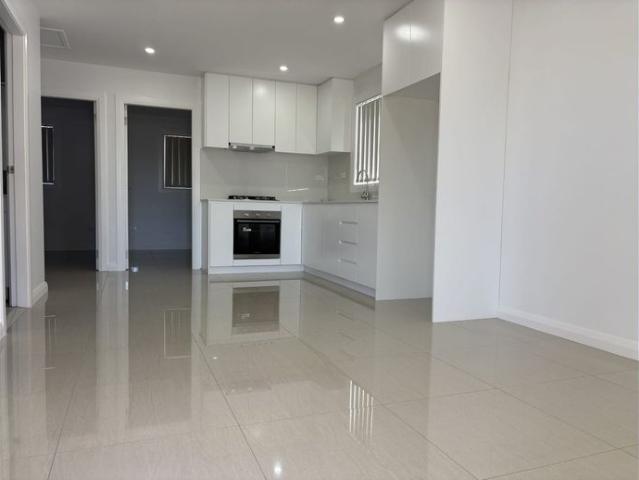 House for rent in Rosemeadow, Sydney