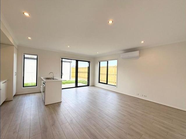 Townhouse for rent in Camerons Creek, Victoria