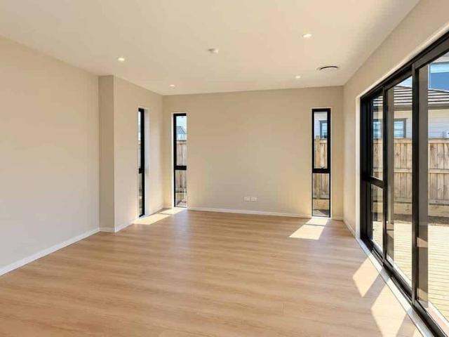 House for rent in Brookview, Papakura