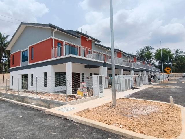 House for sale in Tanjong Sepat, Selangor