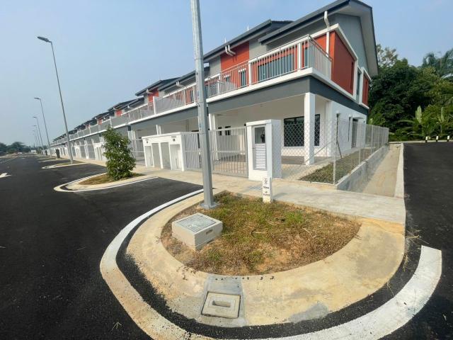 House for sale in Tanjong Sepat, Selangor