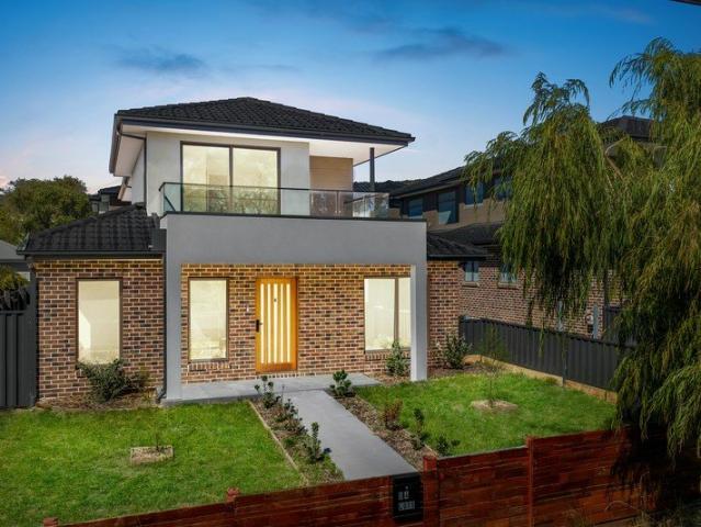Townhouse for sale in Camerons Creek, Victoria