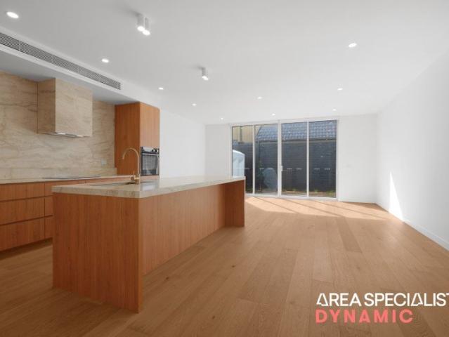 Townhouse for rent in Brighton East, Melbourne